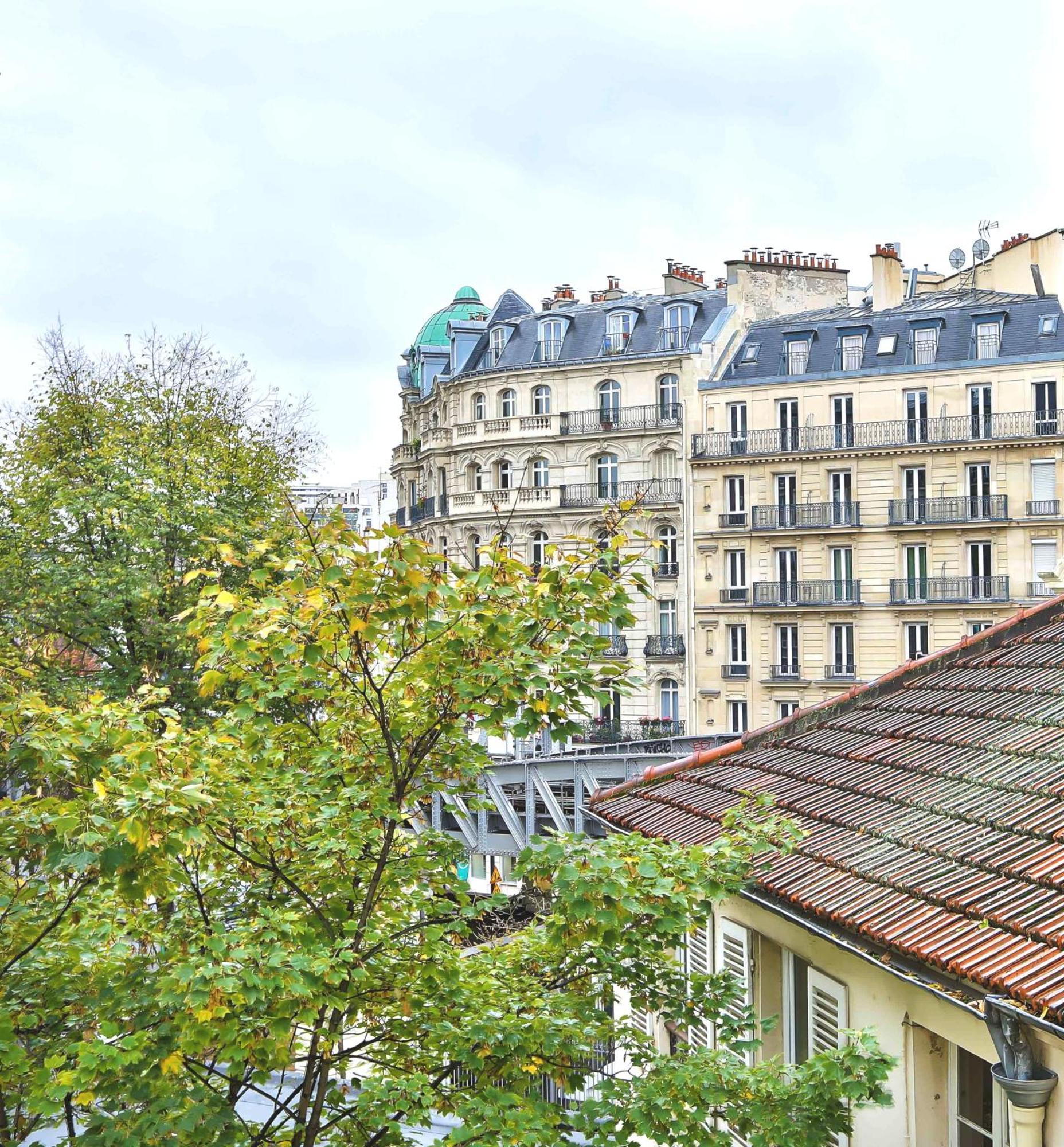 Stunning Apartment Near Eiffel Tower Париж Экстерьер фото